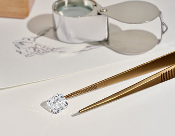 What Is Diamond Melee? (The Tiny Sparkle That Makes Your Jewellery POP!) - The Carat Club