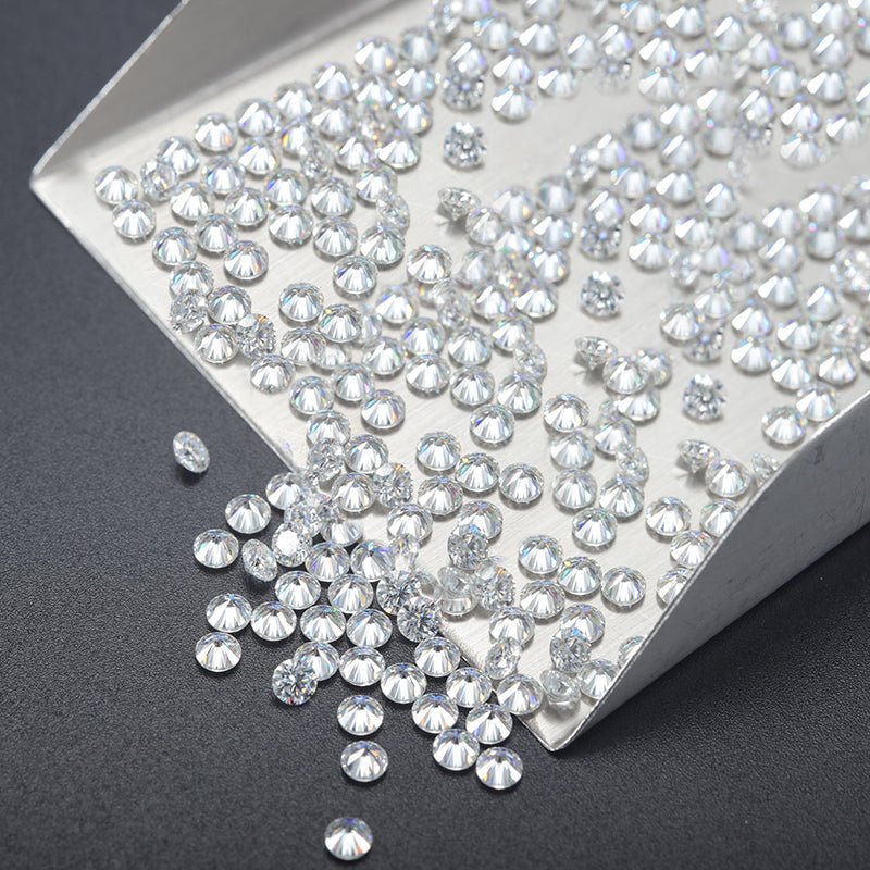 0.7mm Round Brilliant Moissanite - The Carat Club