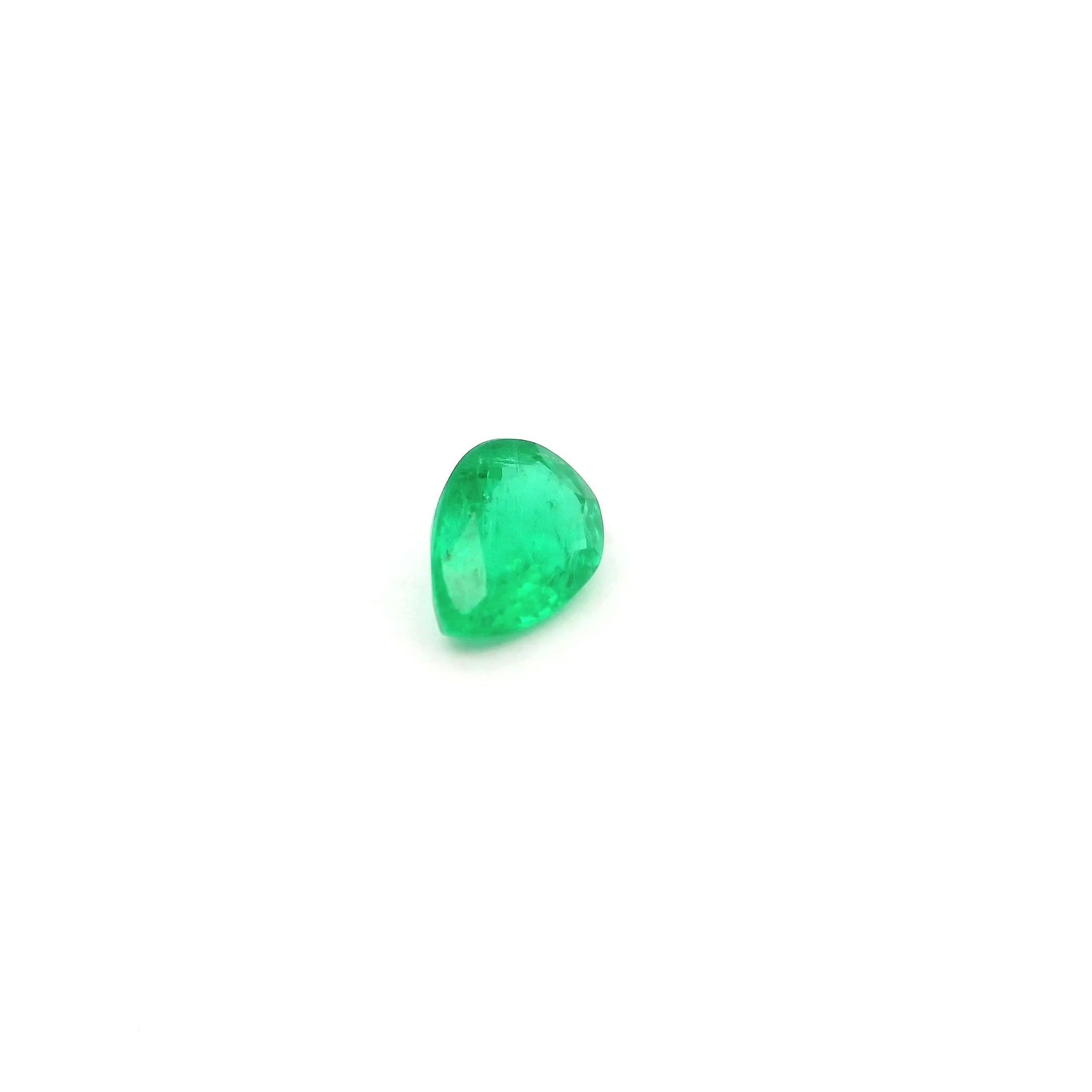 Loose pear emerald gemstone