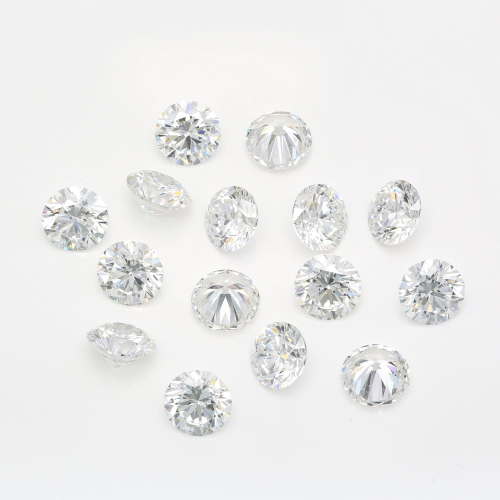 Round brilliant lab grown diamond melee